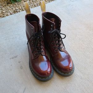 Dr. Martens boots 1460 in cherry red 🍒